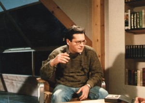 1988. Comentarista crítico en algún programa de La Buena Música, antes de dirigir una de sus series.